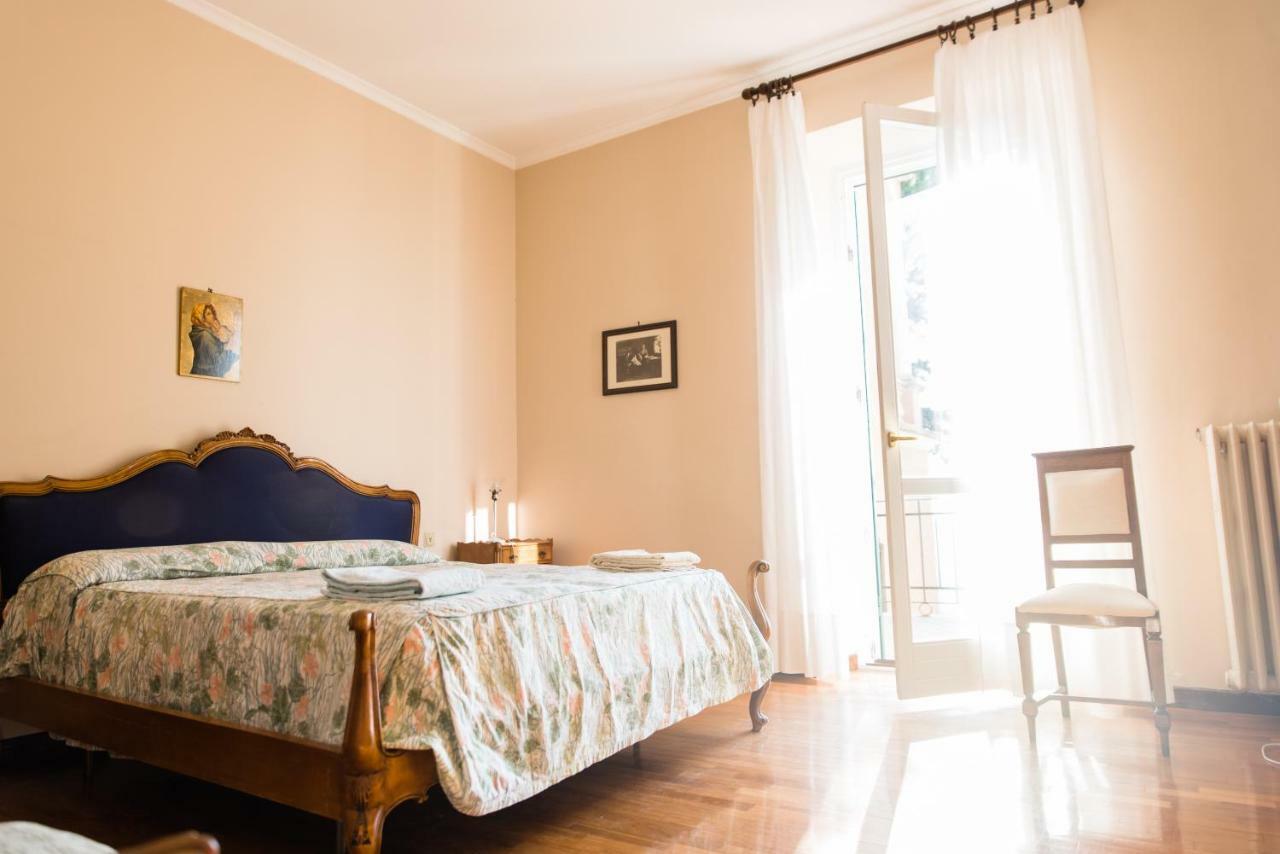 Poggio Mirteto Casa Rinaldiヴィラ エクステリア 写真